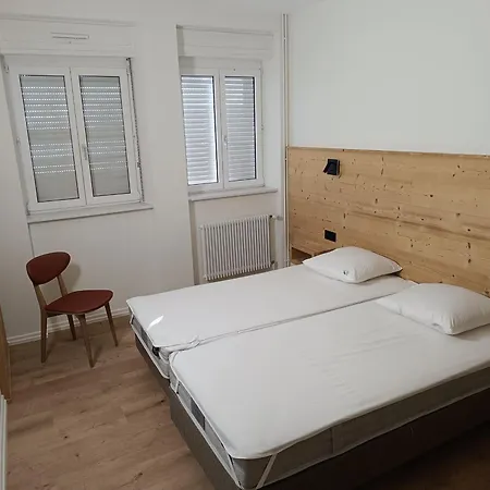 Grande Maison, Jusqu'a 14 Personnes, Calme Entre Foret Et Montagne - Fr-1-744-47 Prázdninový dům