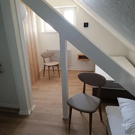 Grande Maison, Jusqu’à 14 Personnes, Calme Entre Forêt Et Montagne - Fr-1-744-47 Casa de Férias